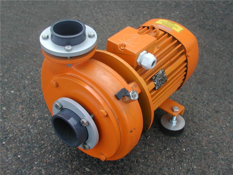 Čerpadlo tekutého krmení TEWE 5,5kW